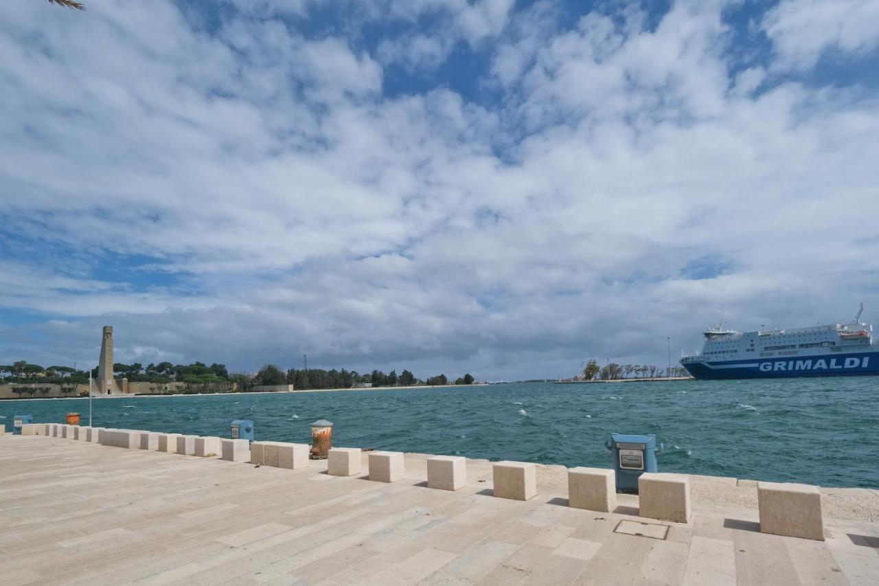 Monolocale Porta Napoli Apartment บรินดิซิ ภายนอก รูปภาพ