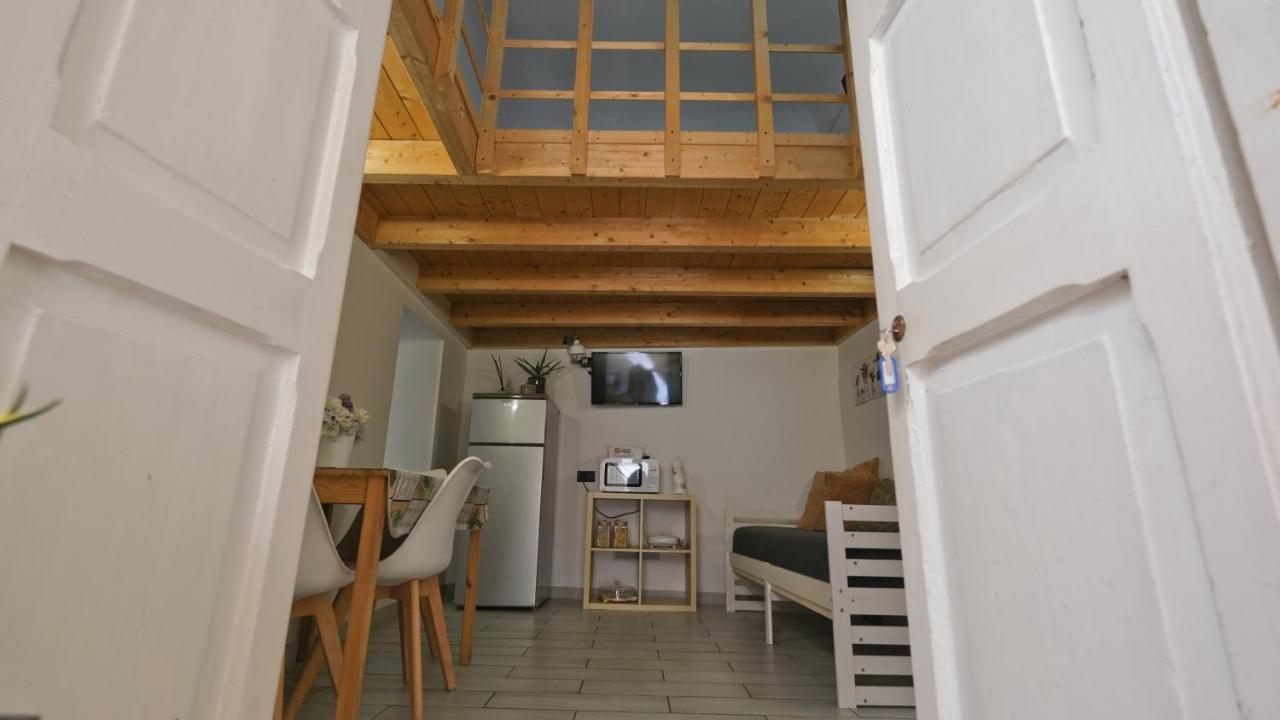Monolocale Porta Napoli Apartment บรินดิซิ ภายนอก รูปภาพ